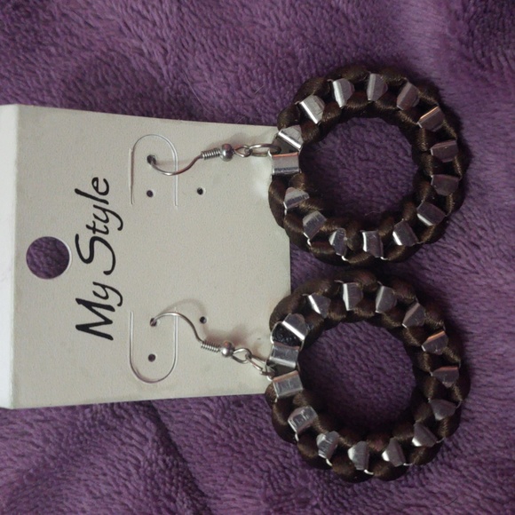 Brown Silver Hoops - Picture 1 of 5